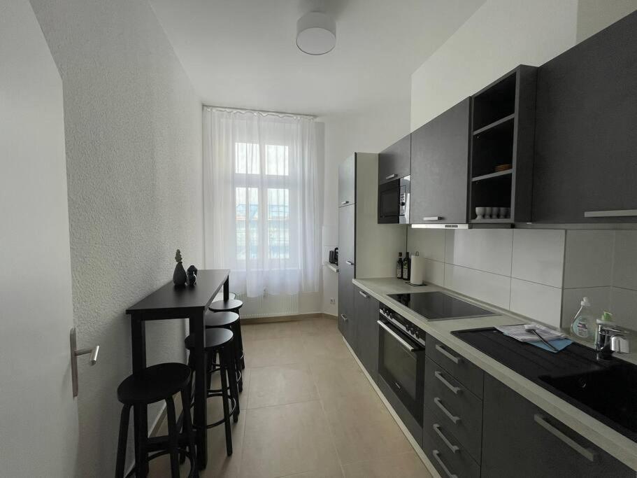 Lucky Stays Ls10 - Vollausstattung - Zentrum - Aufzug - Grosse Kueche - 2 Zimmer - Smart-Tv Magdeburg Kültér fotó